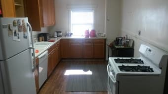 Room with private bathroom close to Stanford! 2