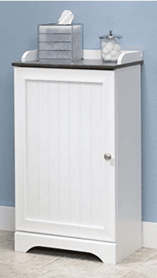 Cabinet 1