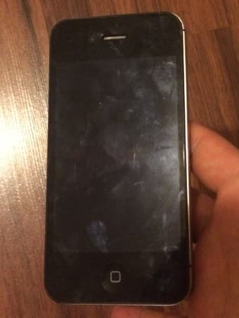 Iphone 4s-unlocked in good condition, 32G 1