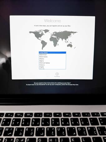 MacBook Pro 15.4" Late2013 | 250GB | 2Gz Intel i7 8GB | US + AR Keys 3