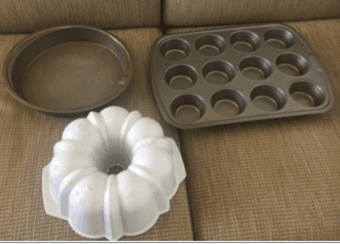 3 Bake Pans/Molds 1