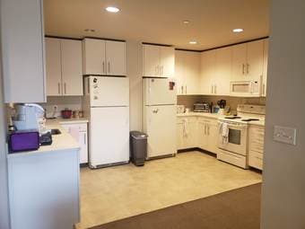 On Campus Private Bed/Bath Kitchen Munger Graduate Residence 2