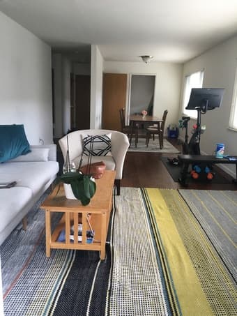 Room in Large Sunny 2br/ba Downtown Palo Alto 2