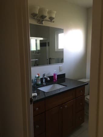 Room in Large Sunny 2br/ba Downtown Palo Alto 3