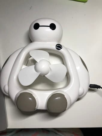Big hero electronic fan -- USB 1