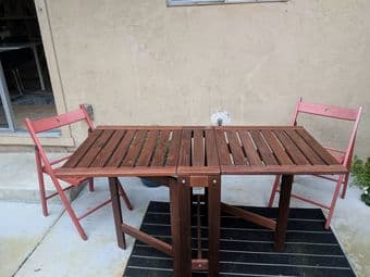 MOVING SALE: Seating and tables furniture 2