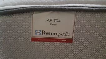 Bed and mattress - Queen size 3