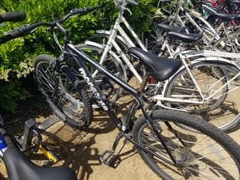 mongoose mountain bike + ulock 1