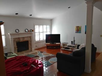 Room in great 6 BR house! Available 8/1/2019. 1