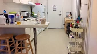 Summer EV Studio Sublet - 6/13-8/8, 9/1-17 - negotiable rent 3