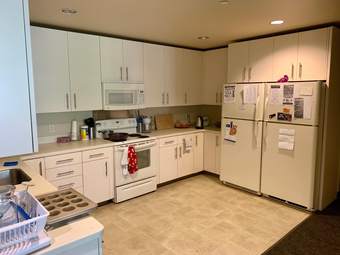Summer Sublet in Munger Housing: 1 br + private bath on campus 3