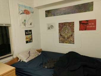 Subletting studio apartment in EV (July - mid September) 3