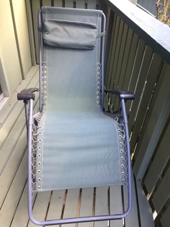 Reclining beach chair 1