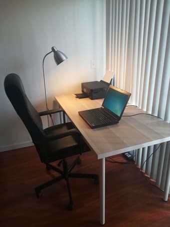 Office desk & chair 1