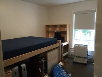 Sublet oncampus housing for female Stanford affiliate Jun 23-Sep 21 2