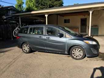 Mazda5 2012 in good condition, $9000 OBO 1