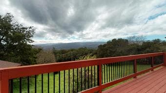 Beautiful room in beautiful Woodside home 1