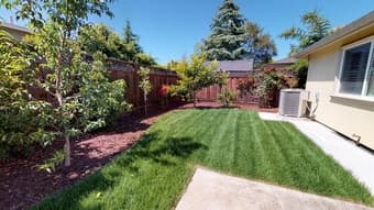 Palo Alto house with room for rent! 2