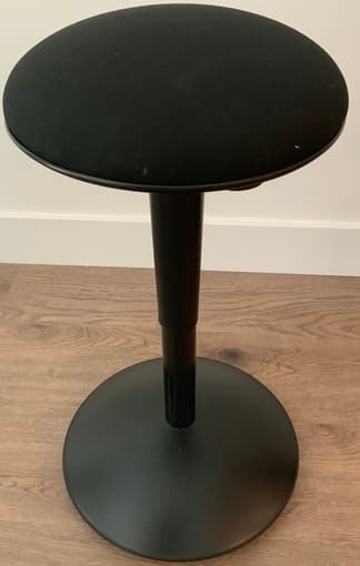 Black stool 1