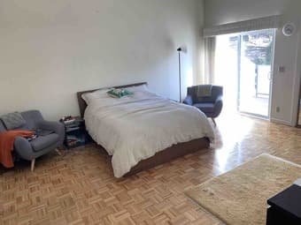 Luxury Room in a Beautiful House in San Mateo Area -- July 1 1