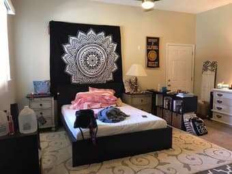Looking for roomate for Master Suite in beautiful Sunnyvale townhouse! 3