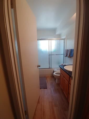 Room in 3br/2ba in Menlo Park available 7/12 2