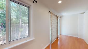 Room for rent in beautiful house :) 2