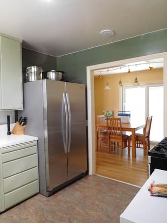 Bright, comfortable, furnished room in quiet shared ranch house! 3