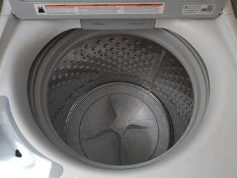 GE Washer and Dryer - Like New! 2