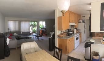 Downtown Palo Alto - 1 room in 3BR/2.5BA Townhouse - July 22 Move-in 3