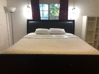 Palo Alto Master Bed and Bath 1
