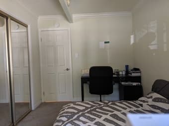 Room in 5BR house in Redwood City - available Aug 1 3
