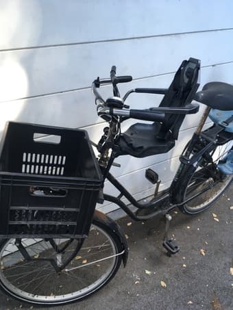 Moving SALE - great Dutch moms bike 2