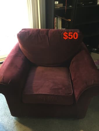 Comfy one-person Sofa 2