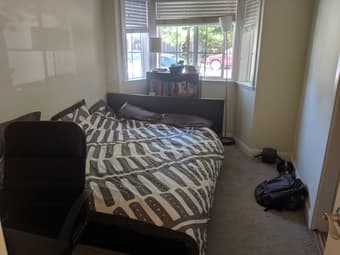 Room in 5BR house in Redwood City - available Aug 1 1