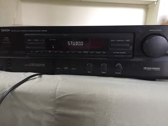 Receiver + 2 speakers + free CD player 1