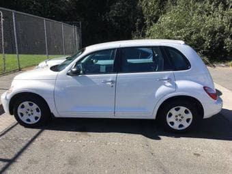 White Chrysler PT Cruiser 2009 1
