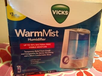 Vicks warm mist humidifier 1