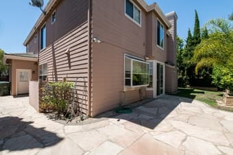 Room for rent in beautiful house :) 2