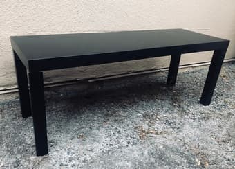 Coffee table, mint condition 1