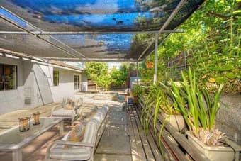 Right next to Stanford! Menlo Park house needs housemate-$ 1