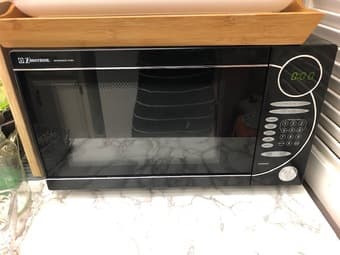 Emerson Microwave for Sale (Mountain View) 1