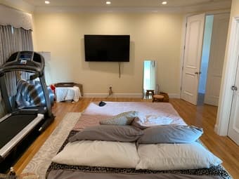 $2200 Giant Master Bedroom + Bath in 3b 3.5ba near Bart/Caltrain (mill 1