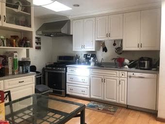 Single bedroom w/ shared bath for lease in Palo Alto 3