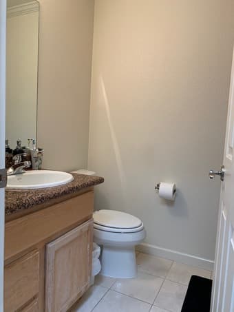 Large top floor 2 room suite with private bath downtown Mountain View 2