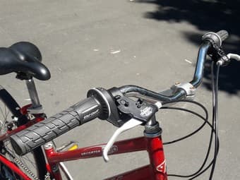 Trek Navigator red bike 3