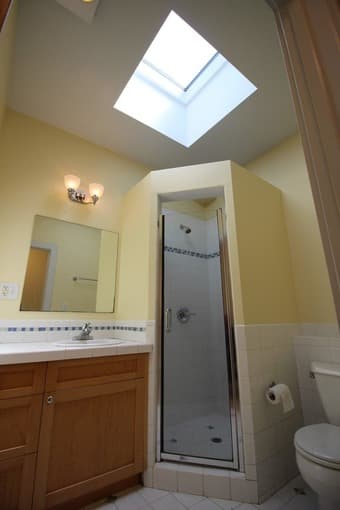 1 bedroom available in a 3br/2ba Silver Terrace/Bayview 3