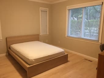 New Furnished Room Walk to Stanford In Palo Alto for Female 1
