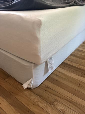 Queen mattress + box spring 1