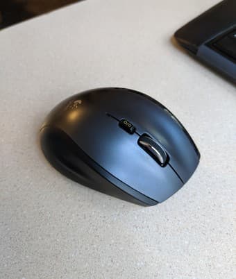 Logitech MK710 Wireless Keyboard and Mouse 3
